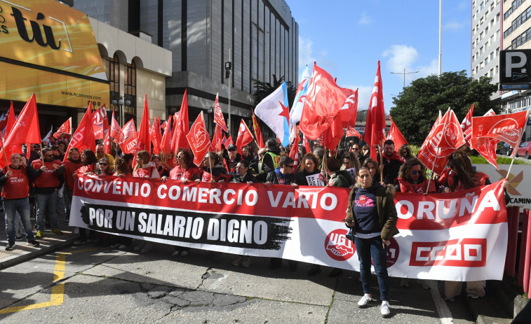 Trabajadores del comercio demandan en A Coruña un 