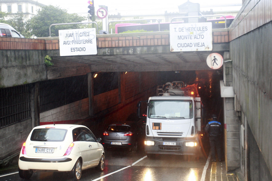 Corte de tráfico en el túnel de Juana de Vega