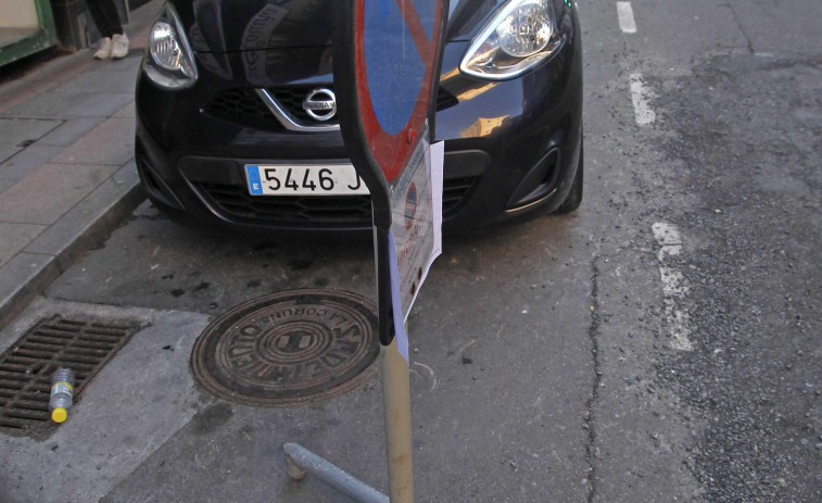 Corte de tráfico en la ronda de Nelle y la avenida de Arteixo