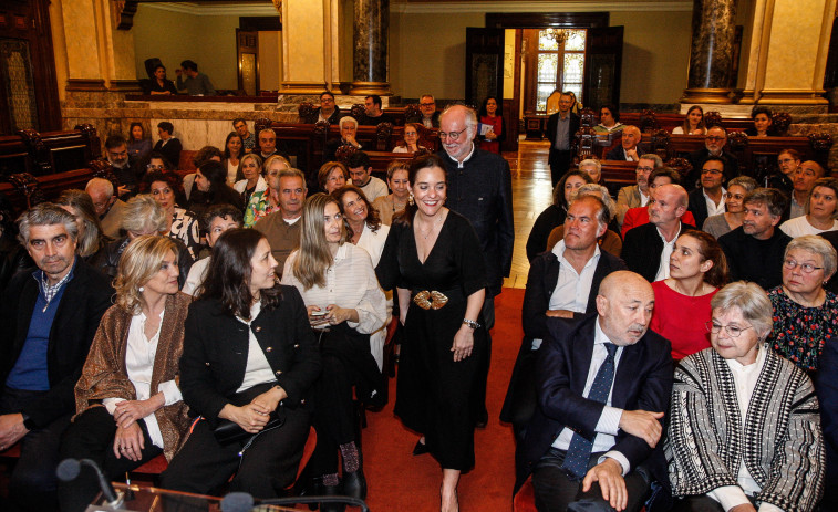 Reportaxe | Xurxo Lobato retrata á Coruña plural, diversa e cohesionada
