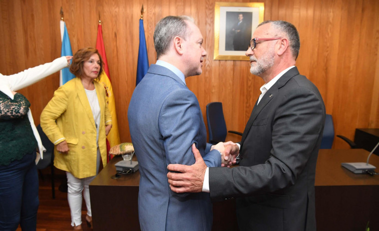 Juan Abalo y María Jesús González dejan el PP cambrés