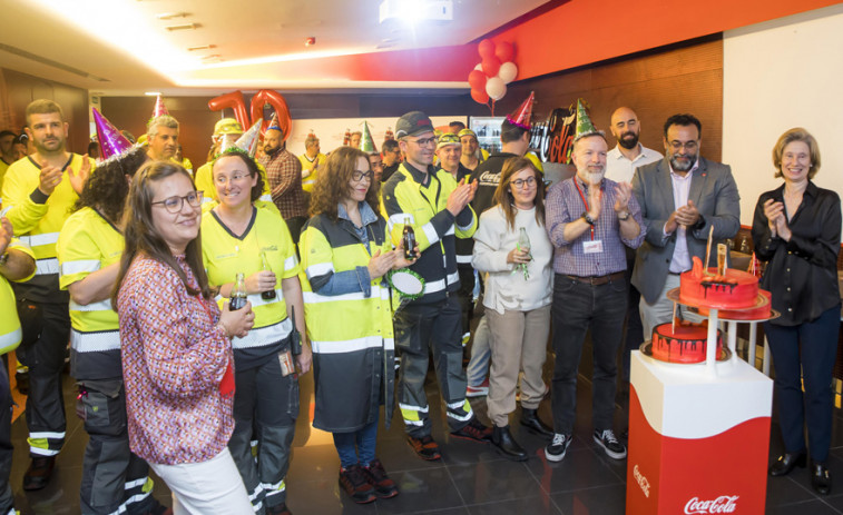 Coca-Cola celebra el 70 aniversario de la primera botella fabricada en España