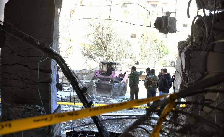 Aumenta a 53 muertos por los ataques de Israel del viernes en el norte de Siria