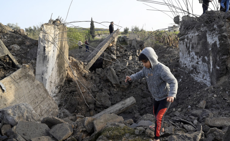 Israel ataca posiciones de Hamás en el Líbano tras el lanzamiento de 36 cohetes