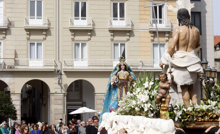 La última procesión de la Semana Santa A Coruña 2023 llevó a los fieles a las puertas de María Pita