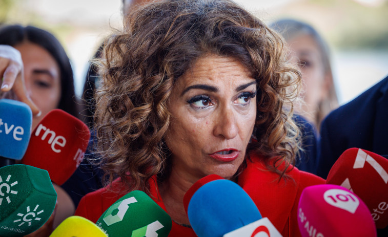 Montero avisa a Aragonés que “con Sánchez no habrá referéndum”