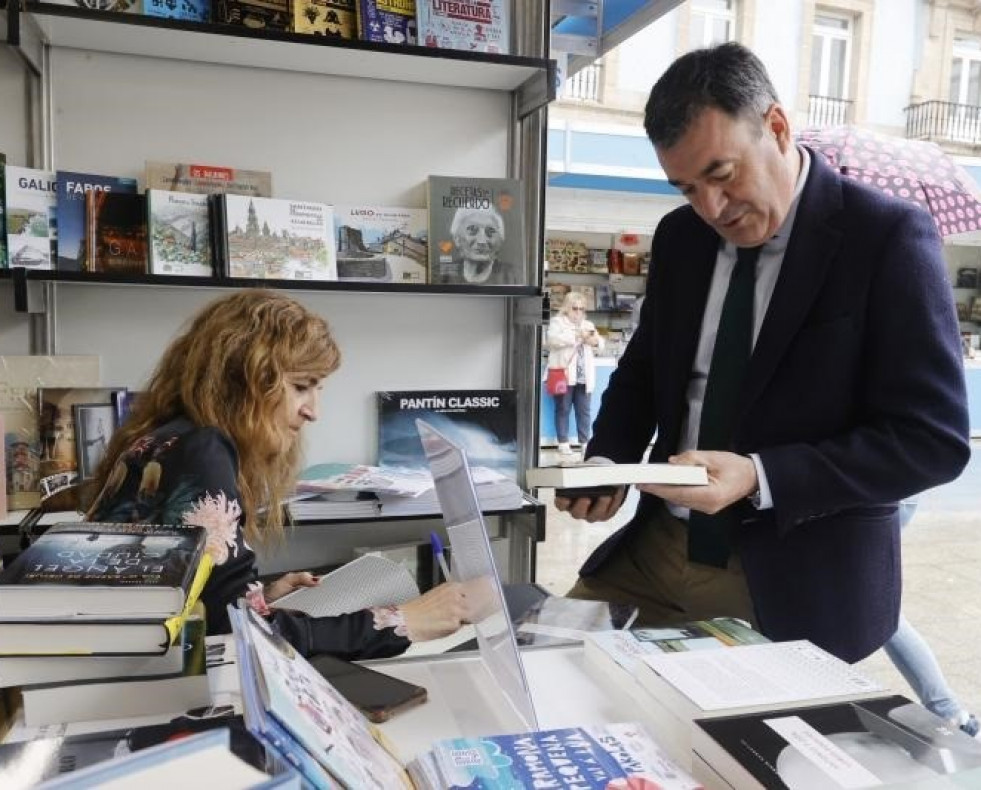 EuropaPress 5137140 roman rodriguez participa inauguracion xxxiii feria libro ferrol 16062303