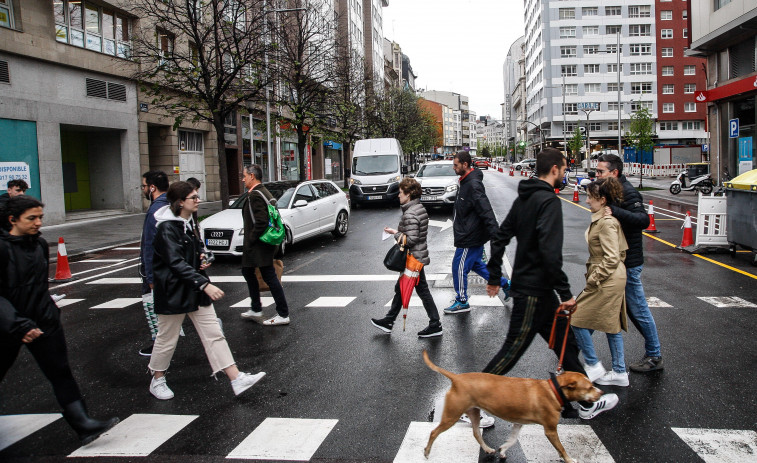 Reportaje | Las asociaciones vecinales piden pequeñas grandes actuaciones para recuperar la sonrisa de los barrios de A Coruña