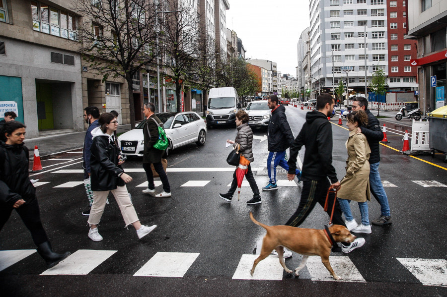 Reportaje | Las asociaciones vecinales piden pequeñas grandes actuaciones para recuperar la sonrisa de los barrios de A Coruña