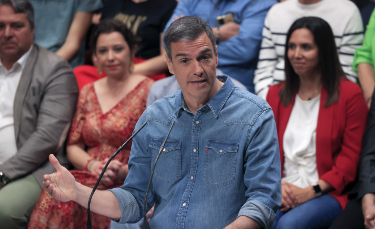 Sánchez y Feijóo afrontarán un nuevo cara a cara en el Senado a un mes del 28-M