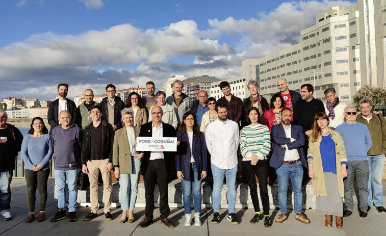 Jorquera presenta o equipo 