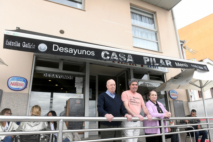 Casa Pilar celebró sus Bodas de Plata como paradigma de la salud del bar de toda la vida en A Coruña