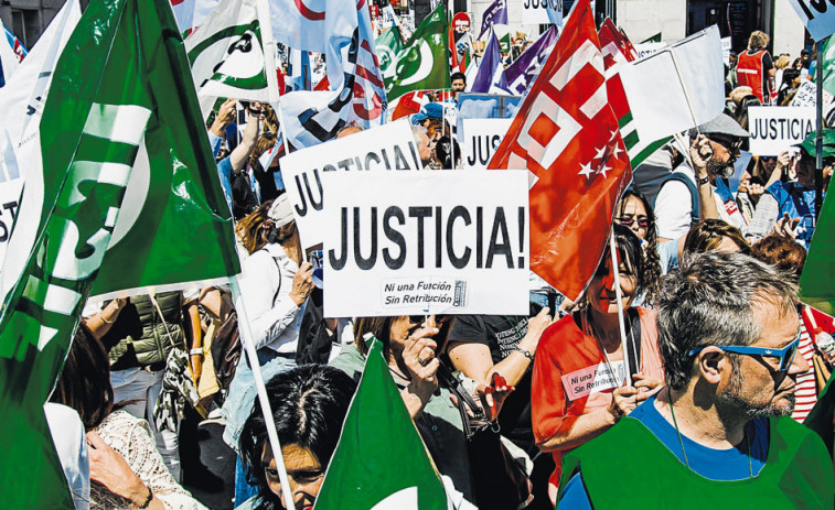 Los funcionarios de Justicia endurecen su huelga y piden la dimisión de la ministra Llop