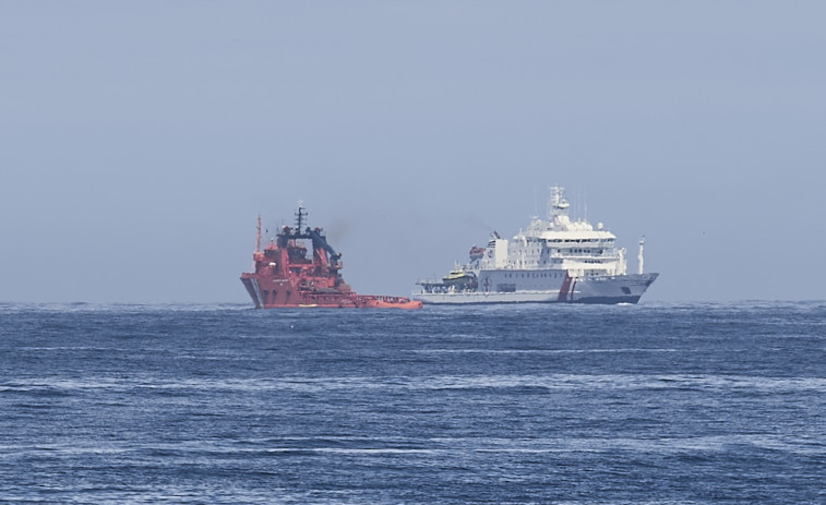 Suspendida hasta mañana la búsqueda del tripulante del 'Novo Xoel' desaparecido