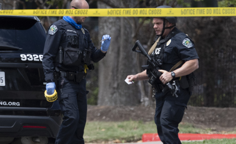 Cinco muertos en un tiroteo en Texas y el autor se da a la fuga