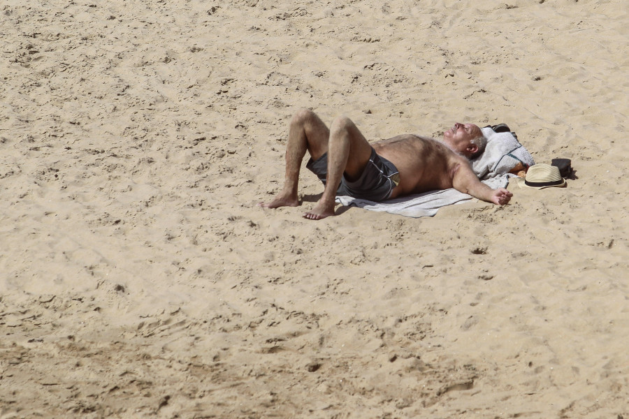 Países Bajos se preocupa por el calor en A Coruña: "El coruñés medio ya no sabe dónde meterse"