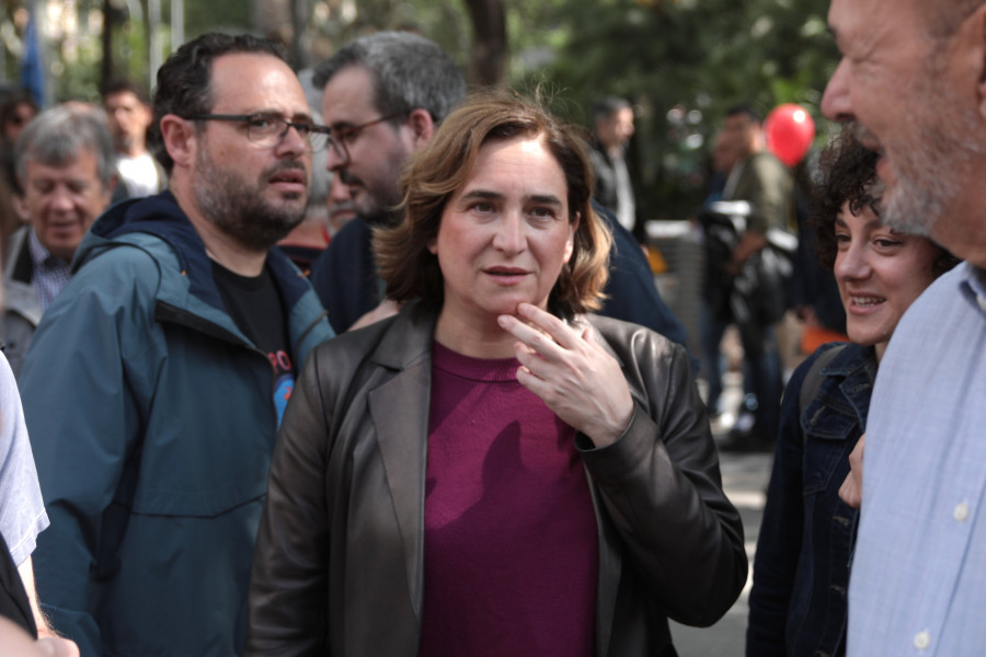 Colau suspende su agenda al dar positivo en Covid