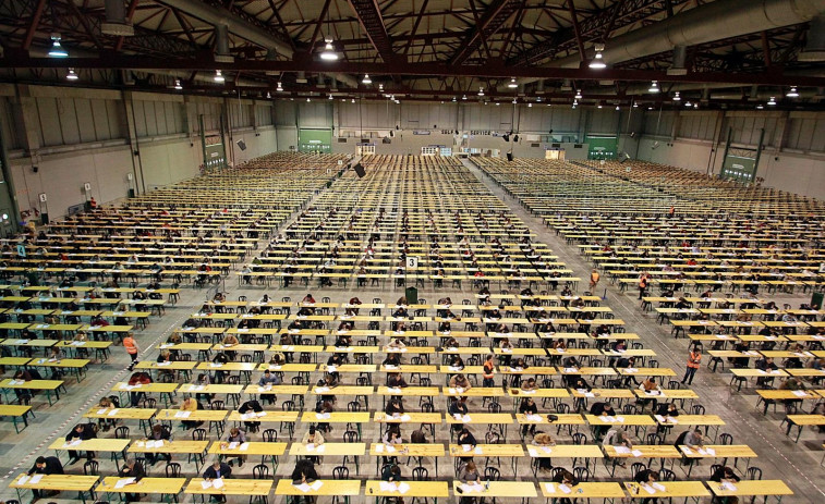 Correos examina el domingo a más de 84.000 personas para cubrir 7.757 plazas