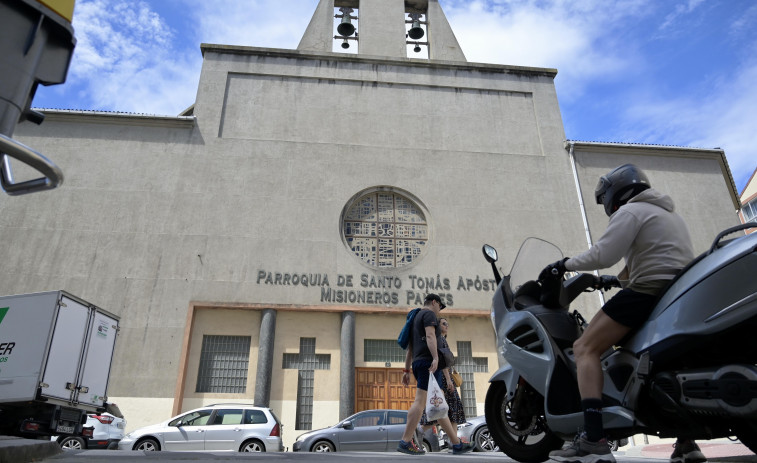 La Policía Local detiene a dos ladrones que habían robado en la iglesia de Santo Tomás