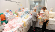 El Espazo +60 Afundación de A Coruña organiza una tienda solidaria en favor de la Fundación Degén