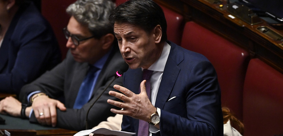 El ex primer ministro italiano Giuseppe Conte, agredido por un 