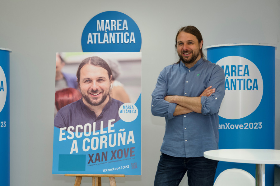 "Escolle A Coruña", el lema de la Marea Atlántica y Xan Xove