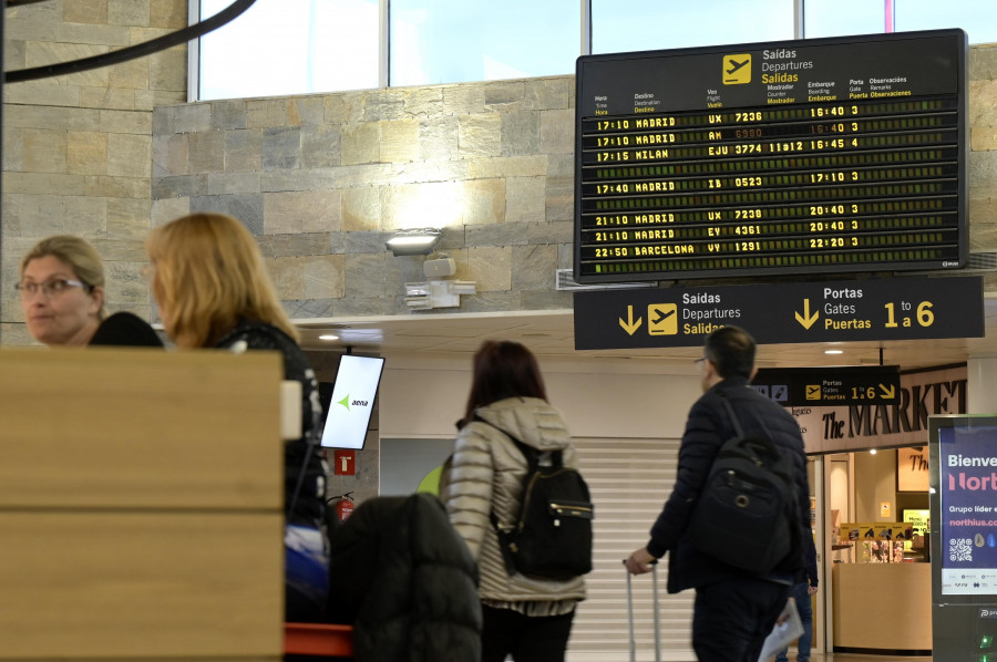 El aeropuerto de A Coruña registra su segundo mejor verano desde 2008