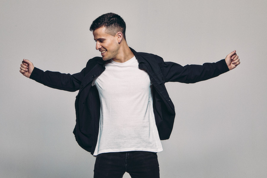 Dani Botillo | “Me gusta que la gente, cuando escuche mis canciones, las pueda llevar a su vida”