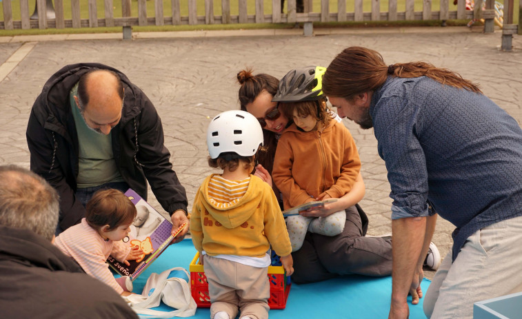 La Marea Atlántica quiere parques más acogedores y zonas de juegos para mayores de seis años en A Coruña