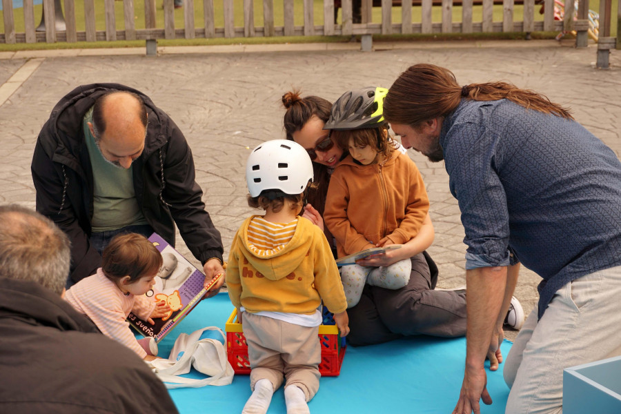 La Marea Atlántica quiere parques más acogedores y zonas de juegos para mayores de seis años en A Coruña