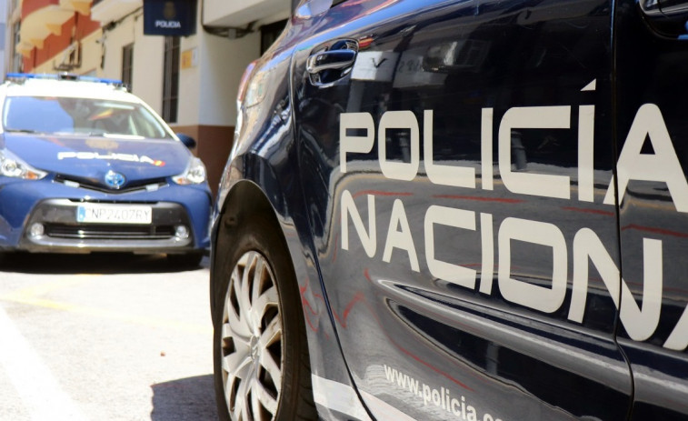 Dos detenidos en A Coruña por golpear a otro con una cadena metálica en la cabeza