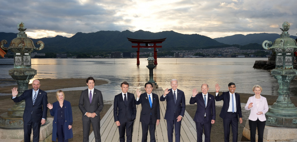 El G7 escenifica un gesto antinuclear en Hiroshima y anuncia más sanciones contra Rusia