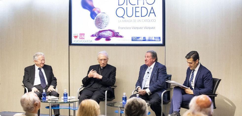 Francisco Vázquez presenta su nuevo libro arropado por los gallegos residentes en Madrid