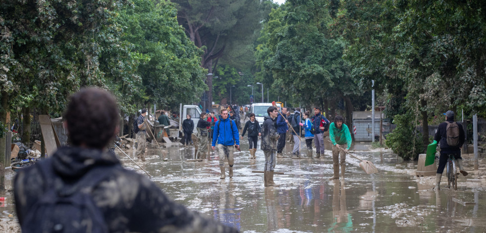 Más de 10.000 desplazados por las inundaciones en Italia regresan a sus casas