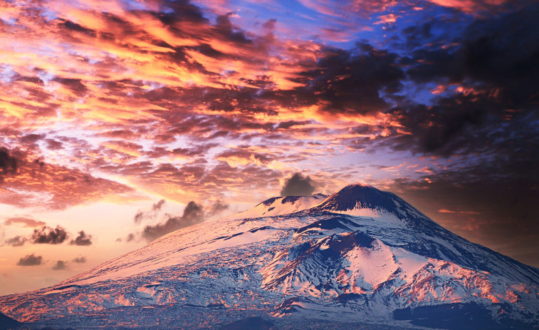 La erupción del Etna se da por concluida y reabre el aeropuerto de Catania