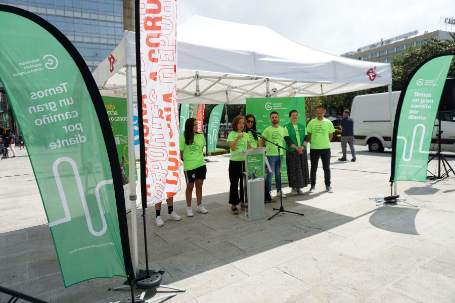 La Asociación Española contra el Cáncer y el Ayuntamiento de A Coruña presentan la décima andaina solidaria