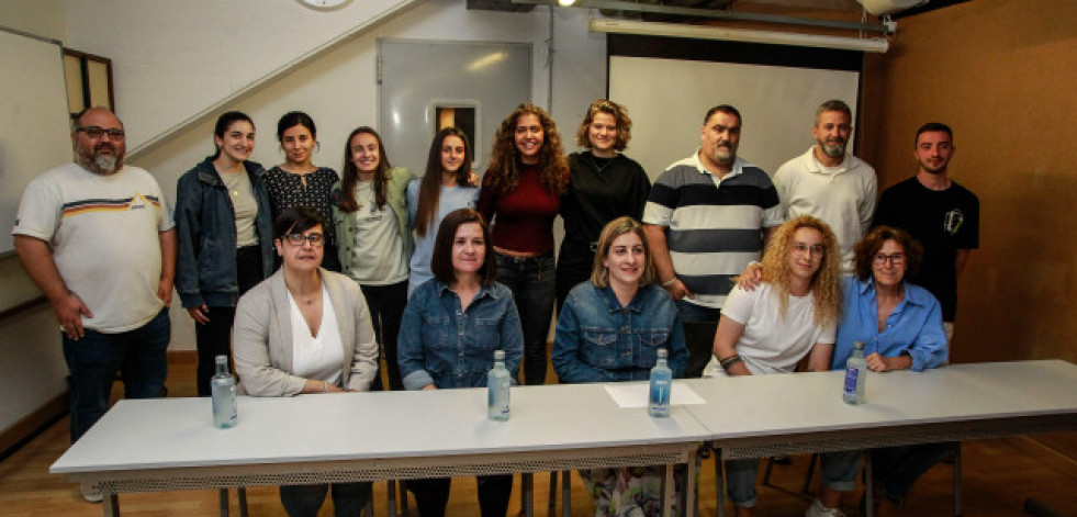 El HC Coruña femenino toma el relevo del Liceo con ilusión y transparencia