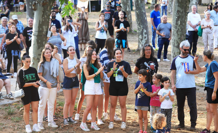 Heredeiros da Crus, Caamaño e Ameixeiras y Os do Fondo da Barra actuarán en el XXII Festival Guísamo Folk