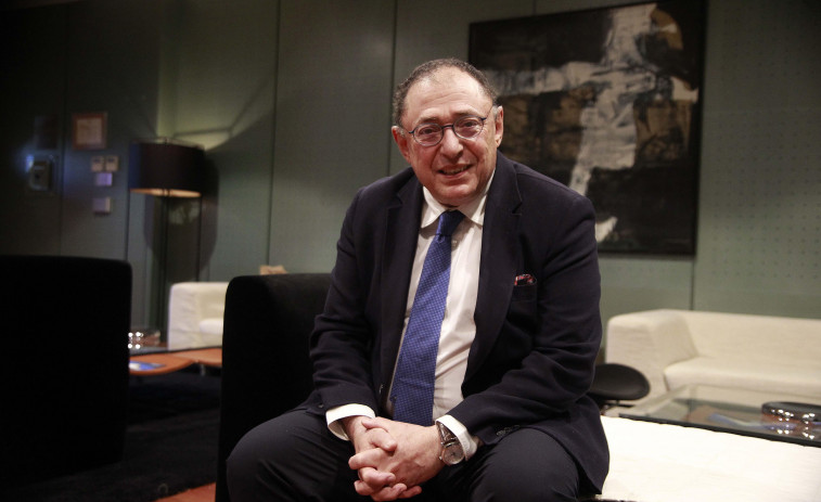 Santiago Palacios: “En España predominan los anticonceptivos orales cuando los datos están más a favor de otros sistemas”