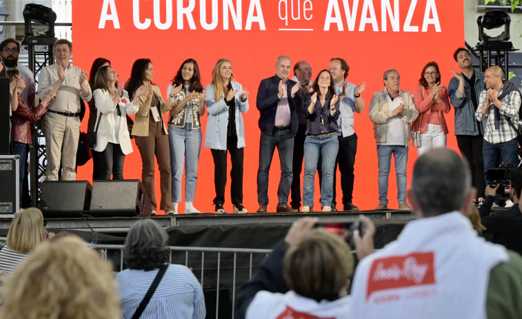 Reportaje | Música y aplausos ponen fin a una campaña y  animan a los votantes de cara a 28-M