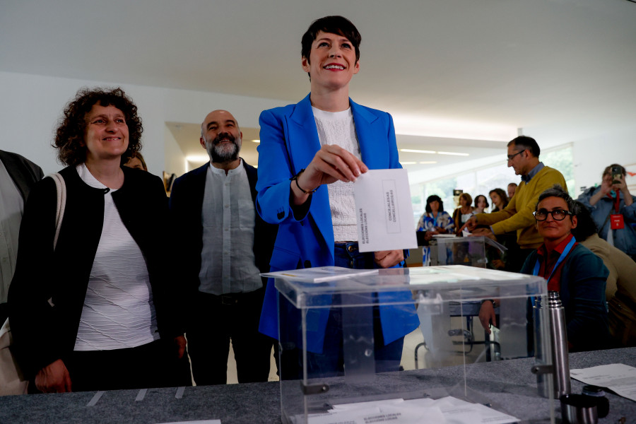 Ana Pontón anima a votar para "decidir el tipo de políticas" que se llevarán a cabo en los municipios gallegos