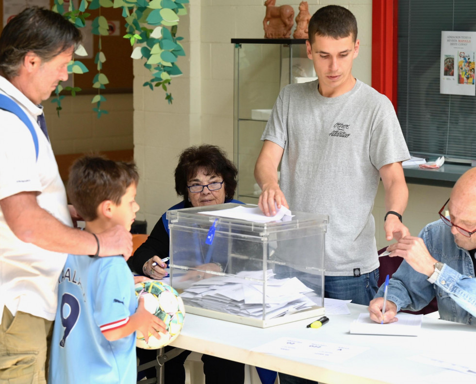Votación en A Coruña @Javier Alborés (1)