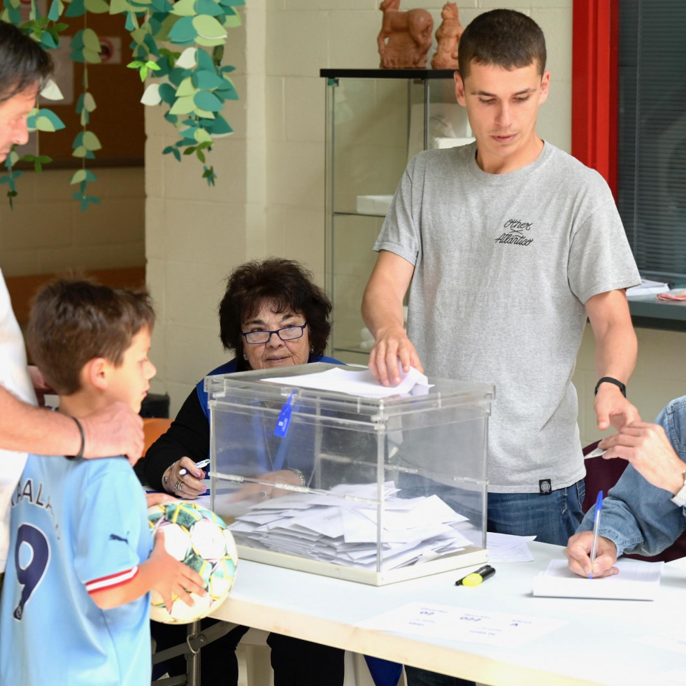 Votación en A Coruña @Javier Alborés (1)