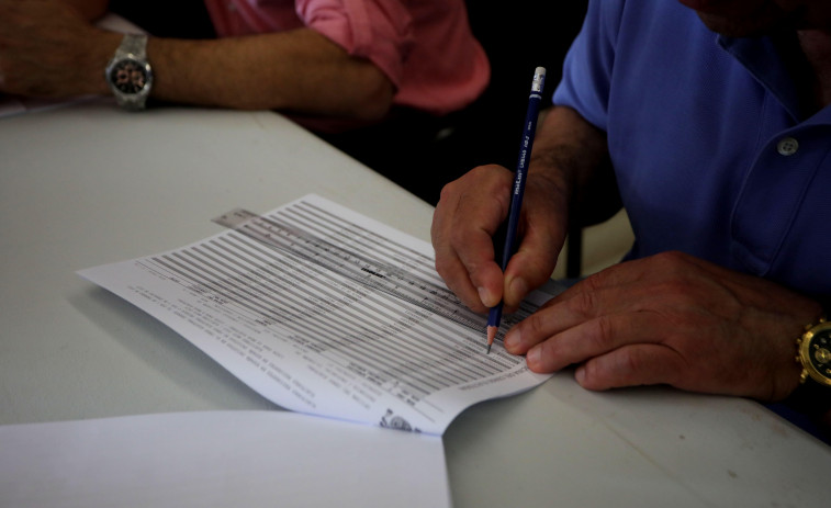 El PP se impone en ocho de los diez distritos, incluidos feudos socialistas