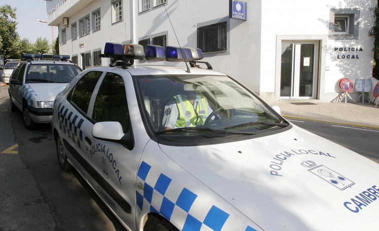 Interceptadas tres personas en Cambre por el hurto de productos valorados en más de mil euros