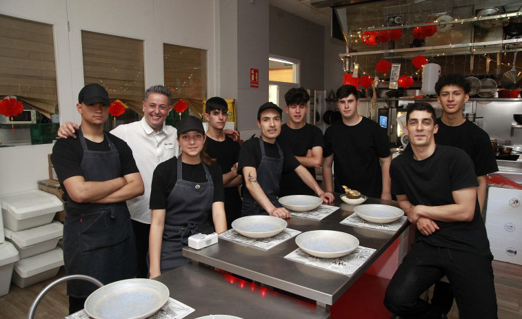 La izakaya se convierte en el 'proyecto de fin de carrera' para los estudiantes de Hostelería en A Coruña