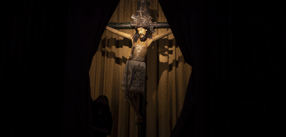 J.J. Benítez desvela a un Jesucristo más próximo a la gente y carga contra los evangelios