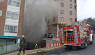 Un incendio obliga a evacuar a los vecinos de un edificio de Culleredo