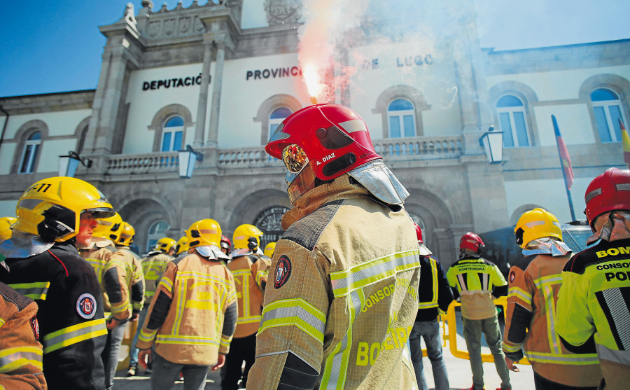 Bomberos comarcales comienzan la huelga autonómica