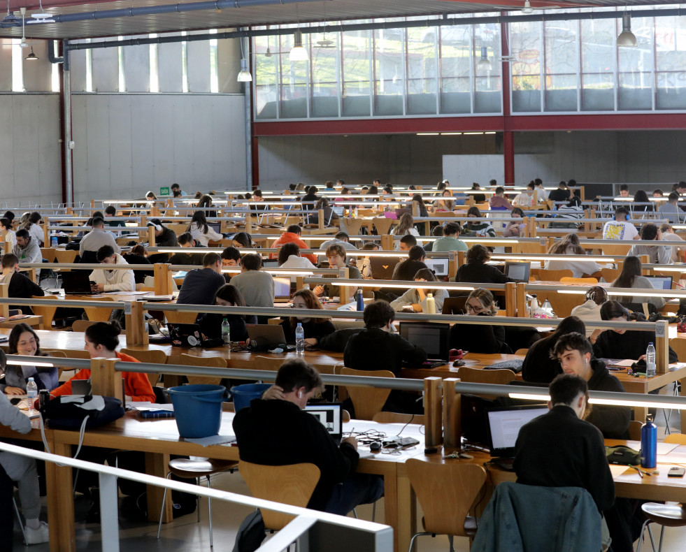 Estudiantes (5) 13204264